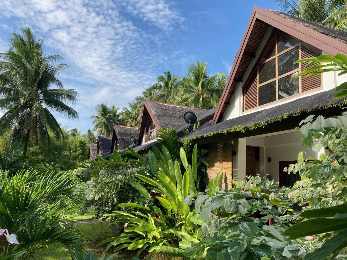 The Village Siargao General Luna  Luaran gambar